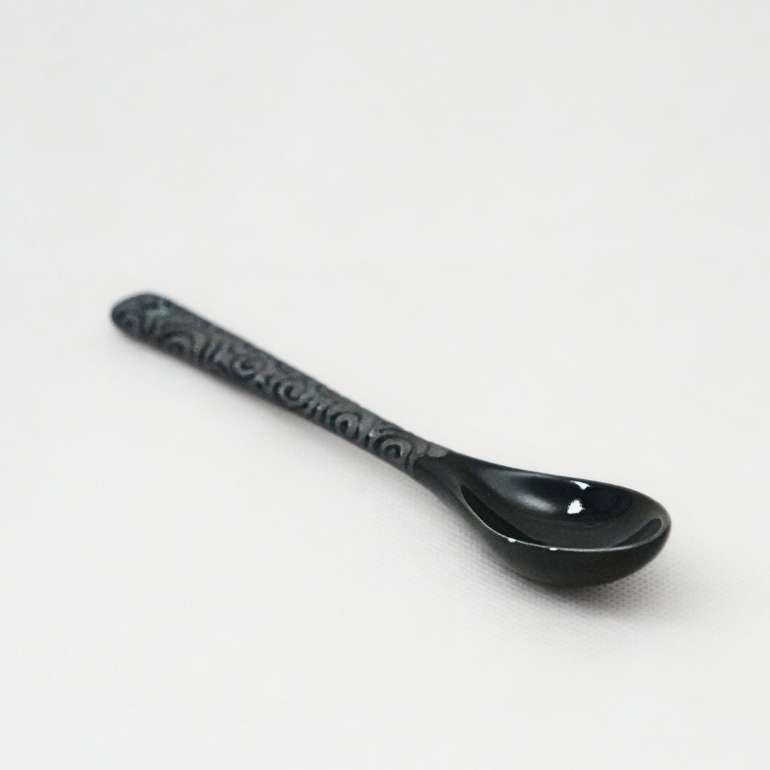 Japanese Karakusa Pattern Porcelain Tea Spoon - Black Pattern