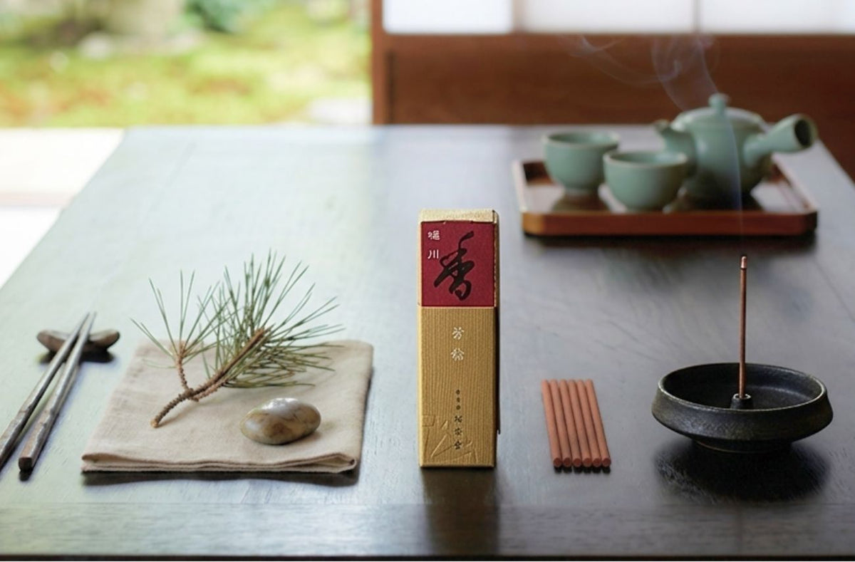 The Complete Guide to Japanese Incense: Care, Safety & Everyday Rituals