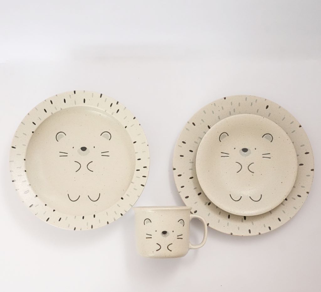 Hedgehog Dinnerware Set