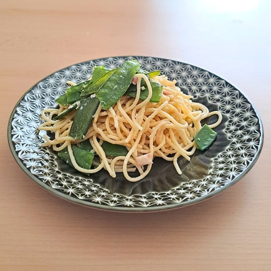 Hemp Leaf Pasta Dish Green-food