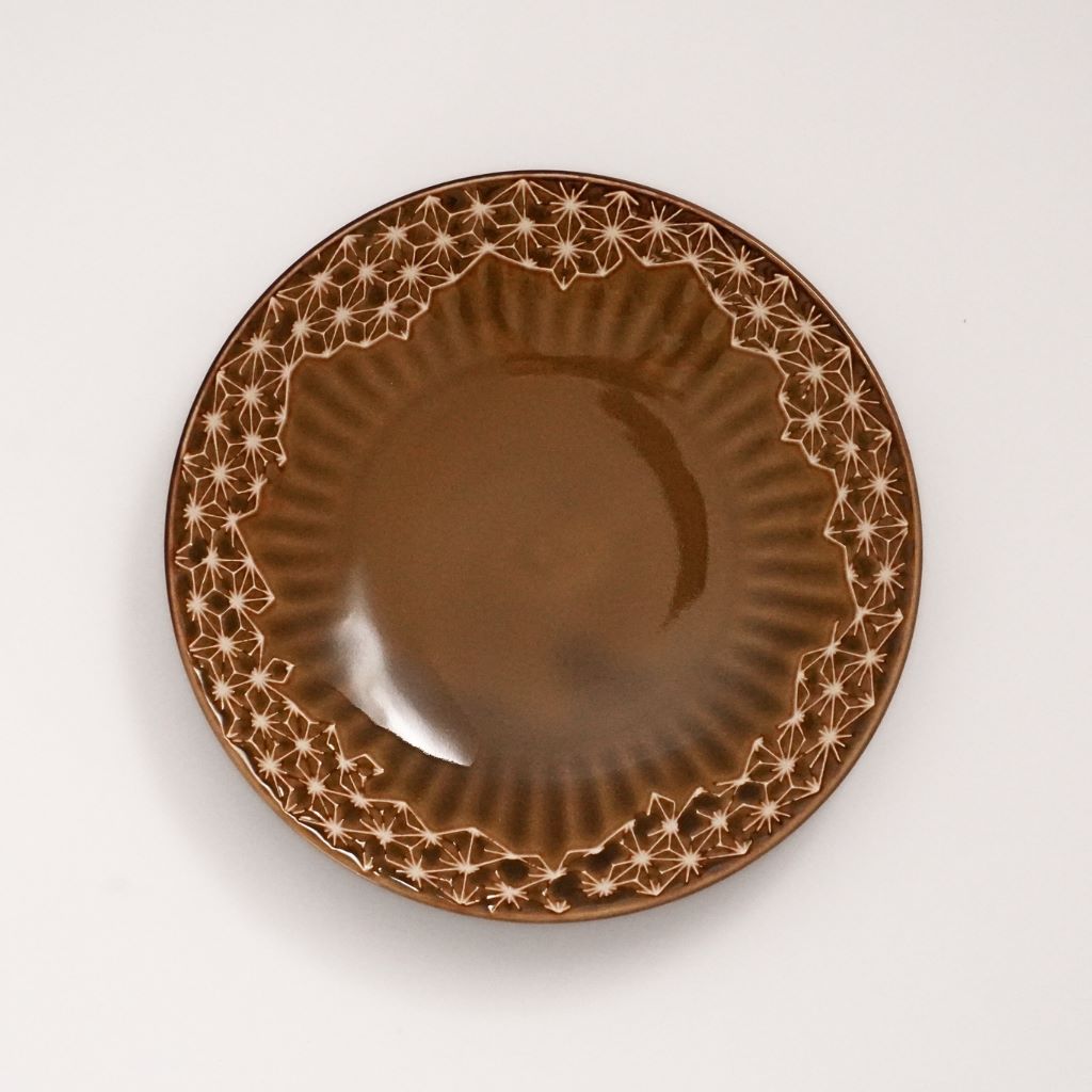 Hemp Leaf Salad Plate - Light Brown