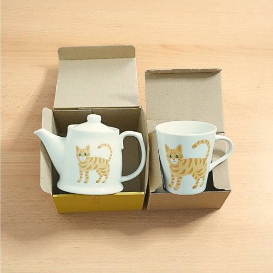 Japanese Porcelain Cat Tea Set - Yellow Cat Teapot and coffee mug