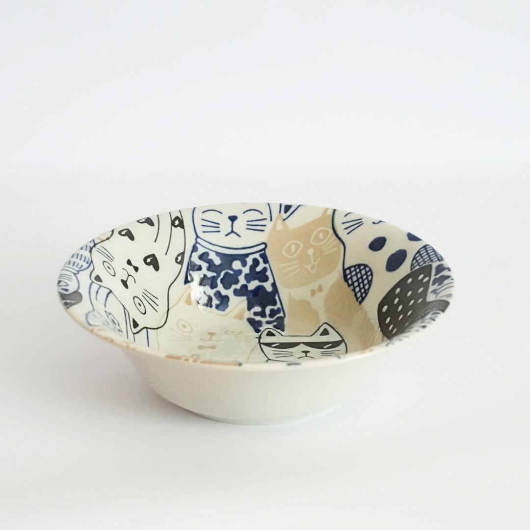 Mino Ware Awakasa Cats Downtown Story Rice Bowl - another side