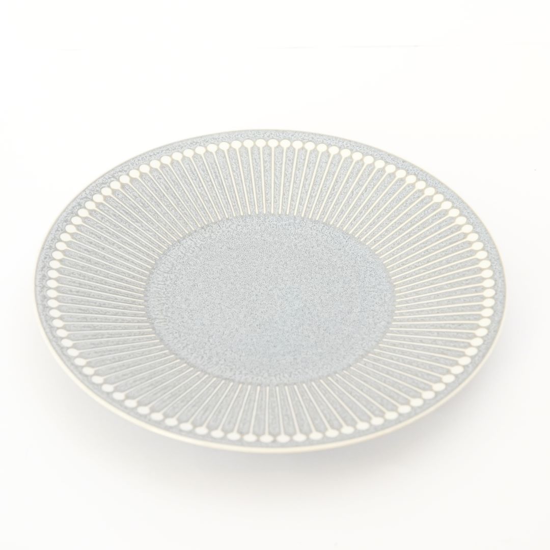 Mino ware Jugusa Dinner Plate - grey - side