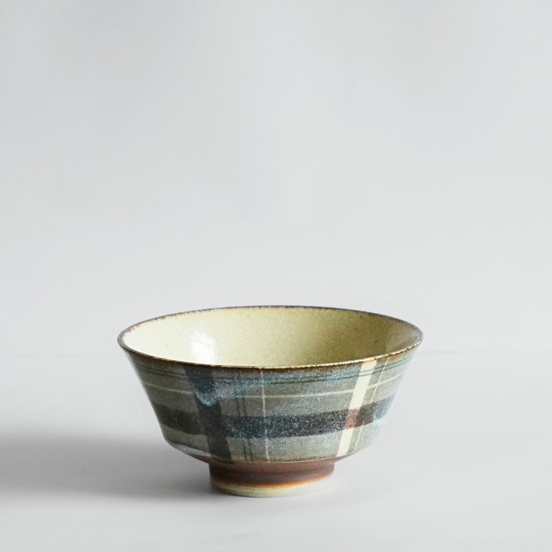 Unofu Glaze MinoWare Checkered Pattern Donburi Bowl- Blue- Wide